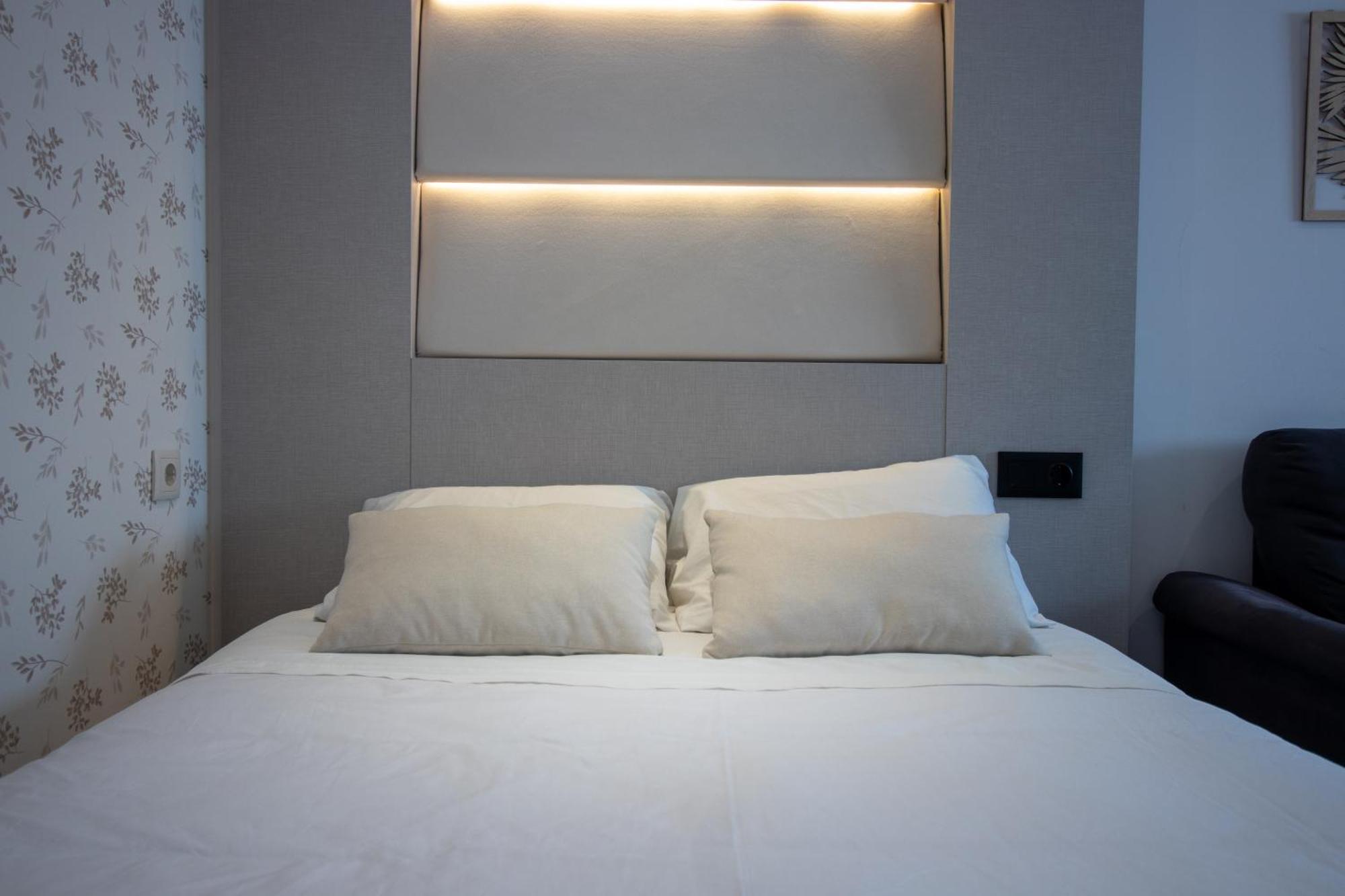 Apartamento Moderno En El Centro De Granada - Mititilla Luaran gambar
