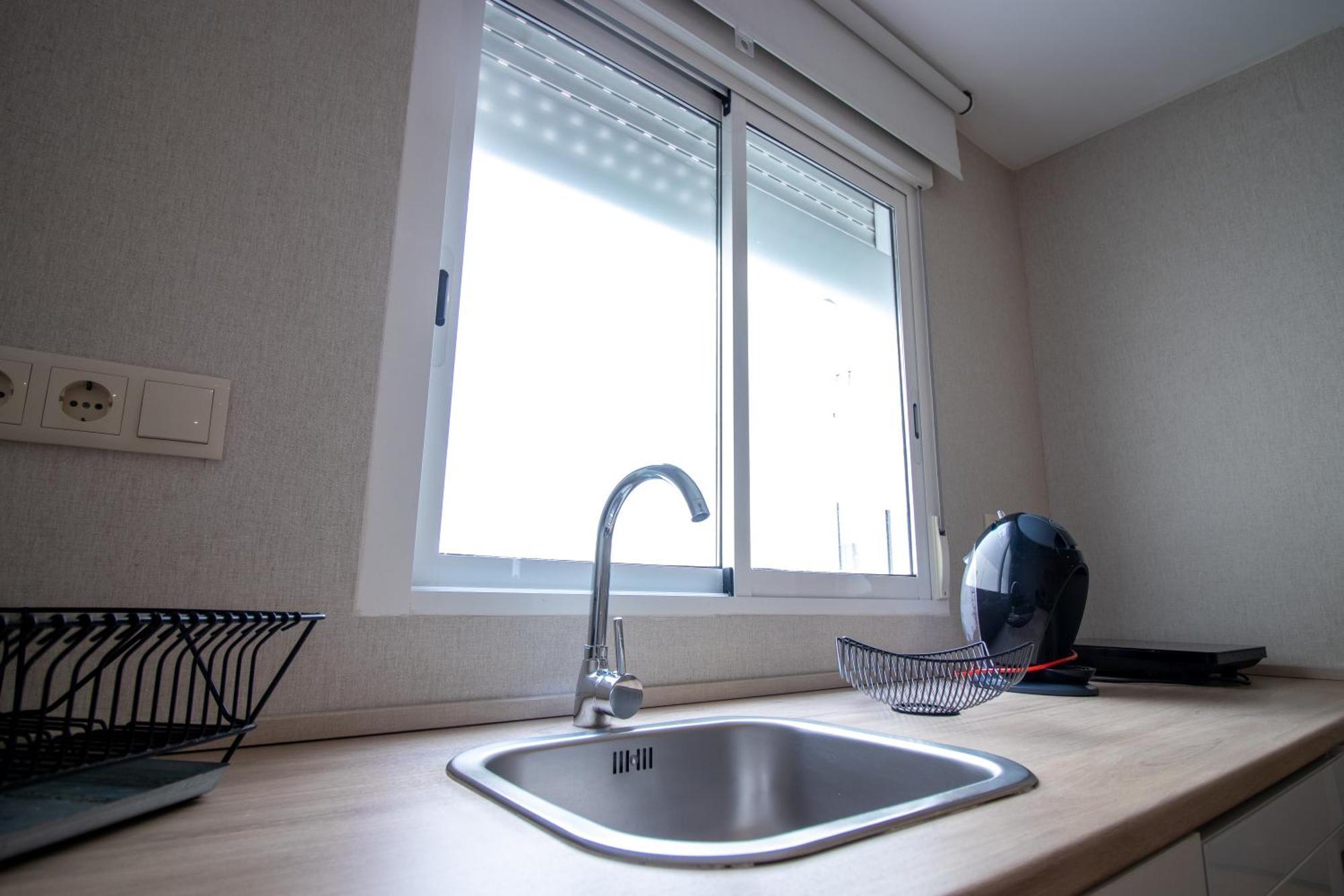 Apartamento Moderno En El Centro De Granada - Mititilla Luaran gambar