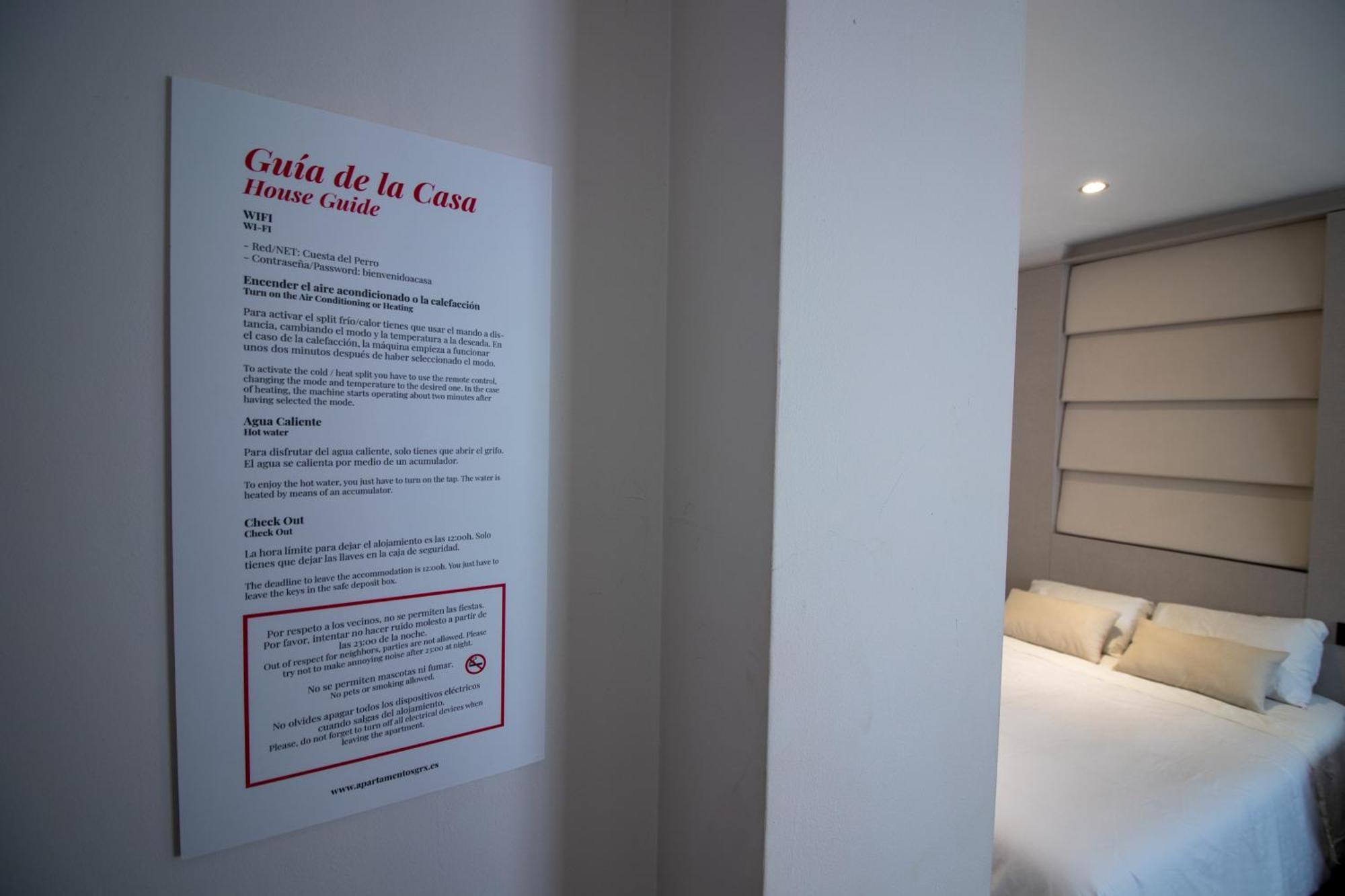 Apartamento Moderno En El Centro De Granada - Mititilla Luaran gambar